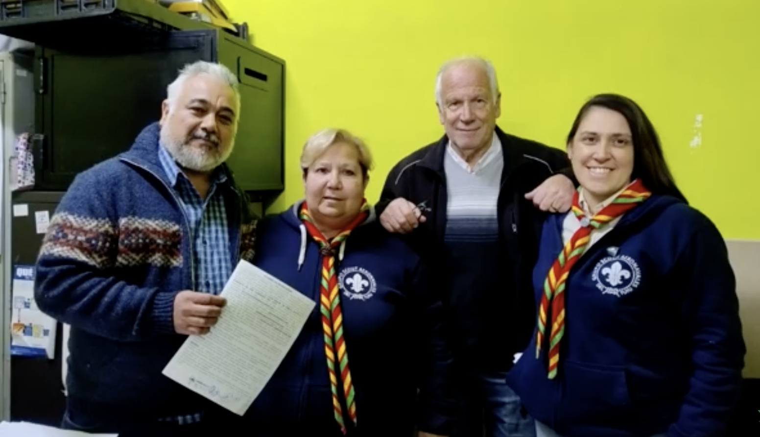 FIRMA DE CONVENIO ENTRE EL CLUB DE PESCA Y BOY SCOUTS AERONAVALES DEL TUYÚ