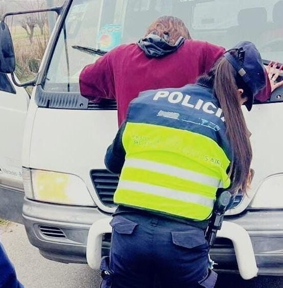 Detuvieron a 3 personas que viajaban con cocaína y un arma con portación ilegal en la Ruta 11