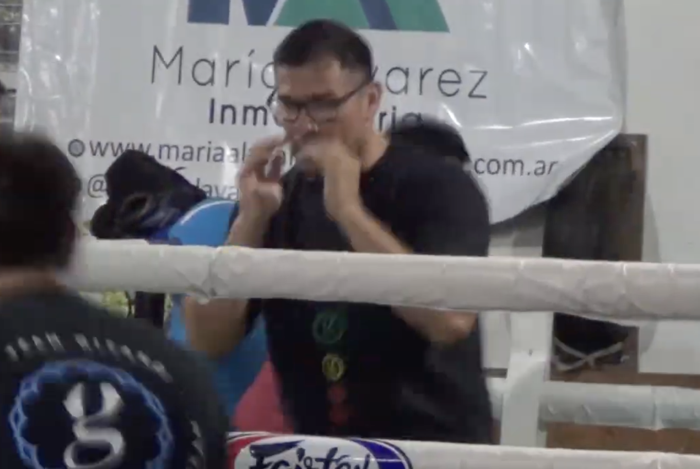 SERGIO «MARAVILLA» MARTÍNEZ DIO UNA CLÍNICA DE BOXEO Y MASTERCLASS EN GITANO BOXING CLUB, SANTA TERESITA