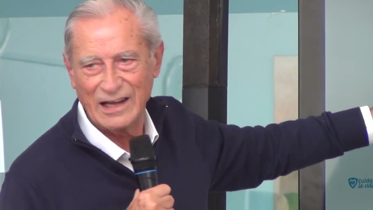 EL INTENDENTE JUAN DE JESÚS BRINDÓ UNA CHARLA SOBRE SALUD PÚBLICA ANTE LA COMUNIDAD EN EL HOSPITAL DE SAN CLEMENTE